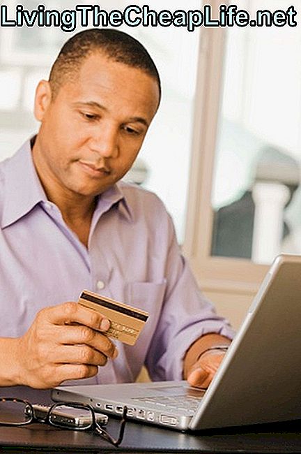 Kan jag få en kontantavgift på ett förbetalt kreditkort?: laddas