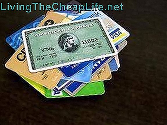 Hoe de minimale betaling op een creditcard te berekenen
