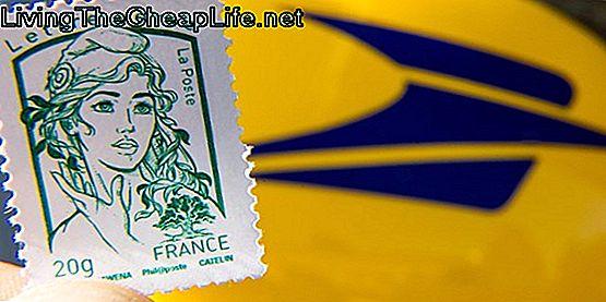 Comment déterminer le prix d'un timbre-poste non marqué?